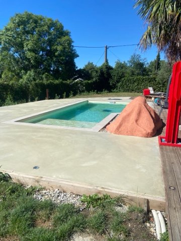 Piscine avec plage Grenoble 